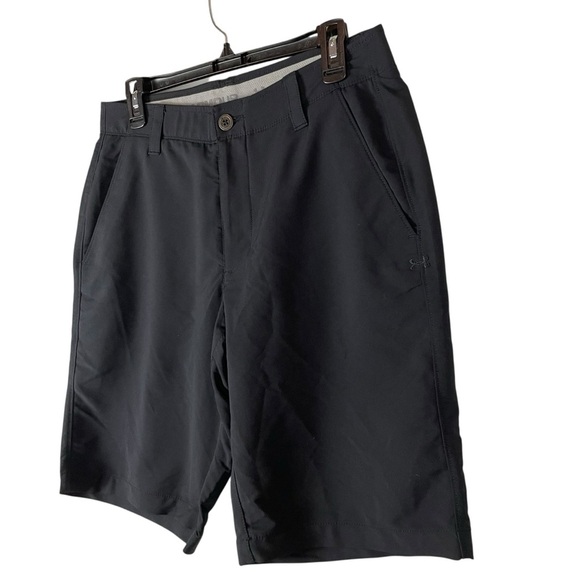 Under Armour HeatGear Golf Shorts Black Size 32 Loose Fit Performance Stretch - Picture 3 of 8